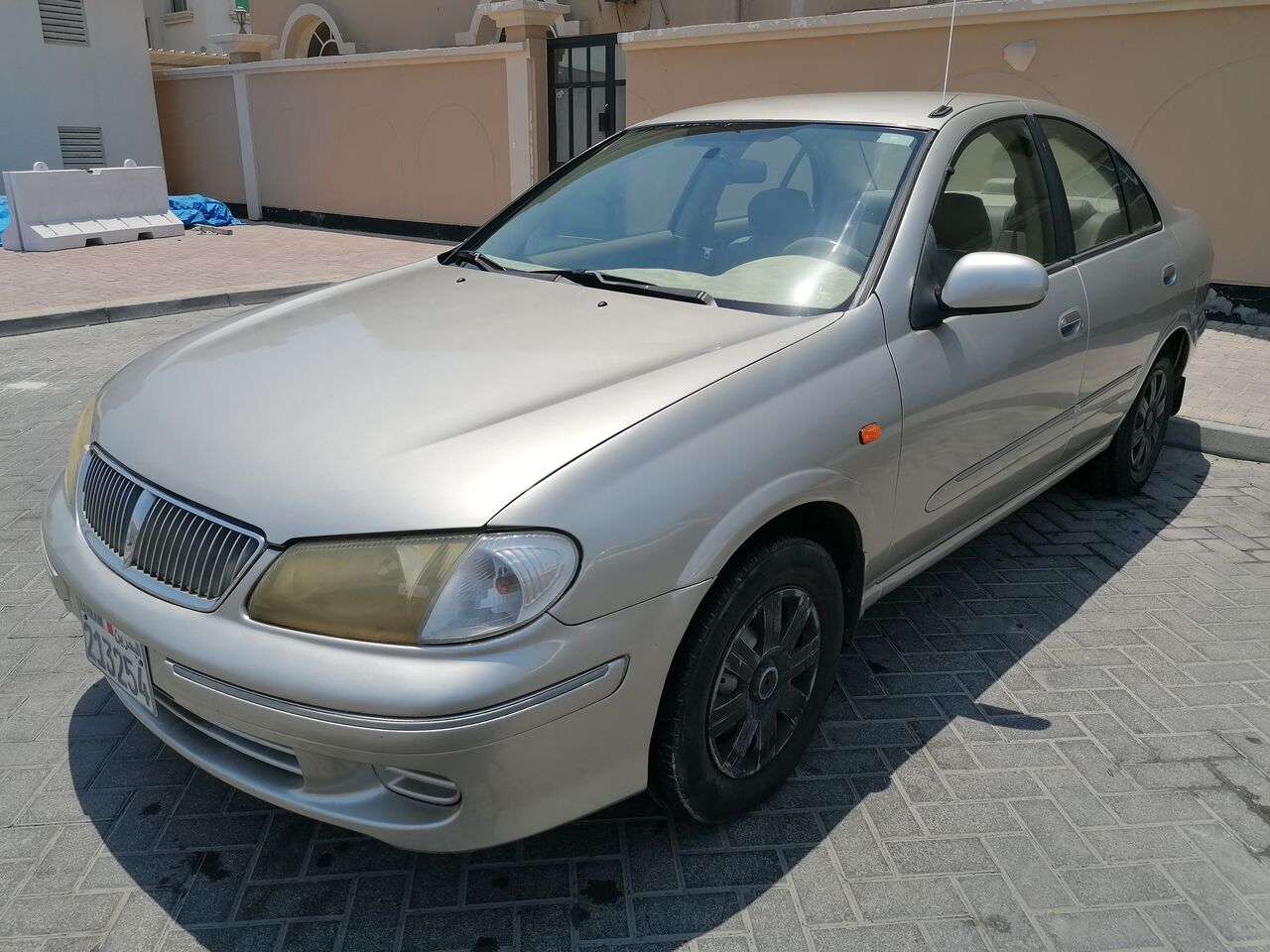 Manama, Vehicles, Cars & Trucks , BHD 890,  Nissan Sunny,  2003,  Automatic,  187900 KM,  Reg And Insurance Until August 2027
