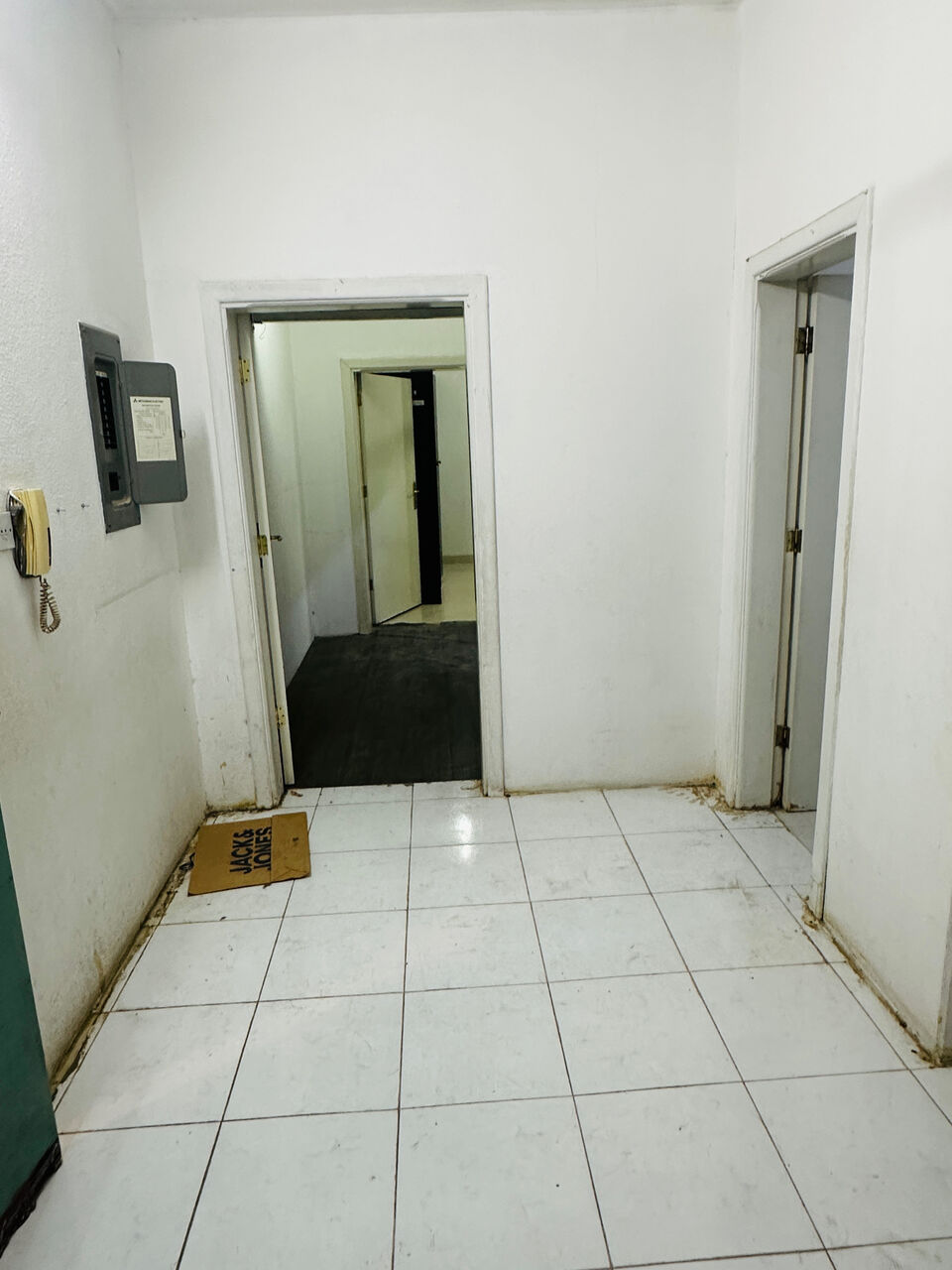 Al Malaz, Apartments, Flats, Houses & Villas, SAR 32000/year,  3 BR,  3BHK Flat For Rent Malaz - Jarir
