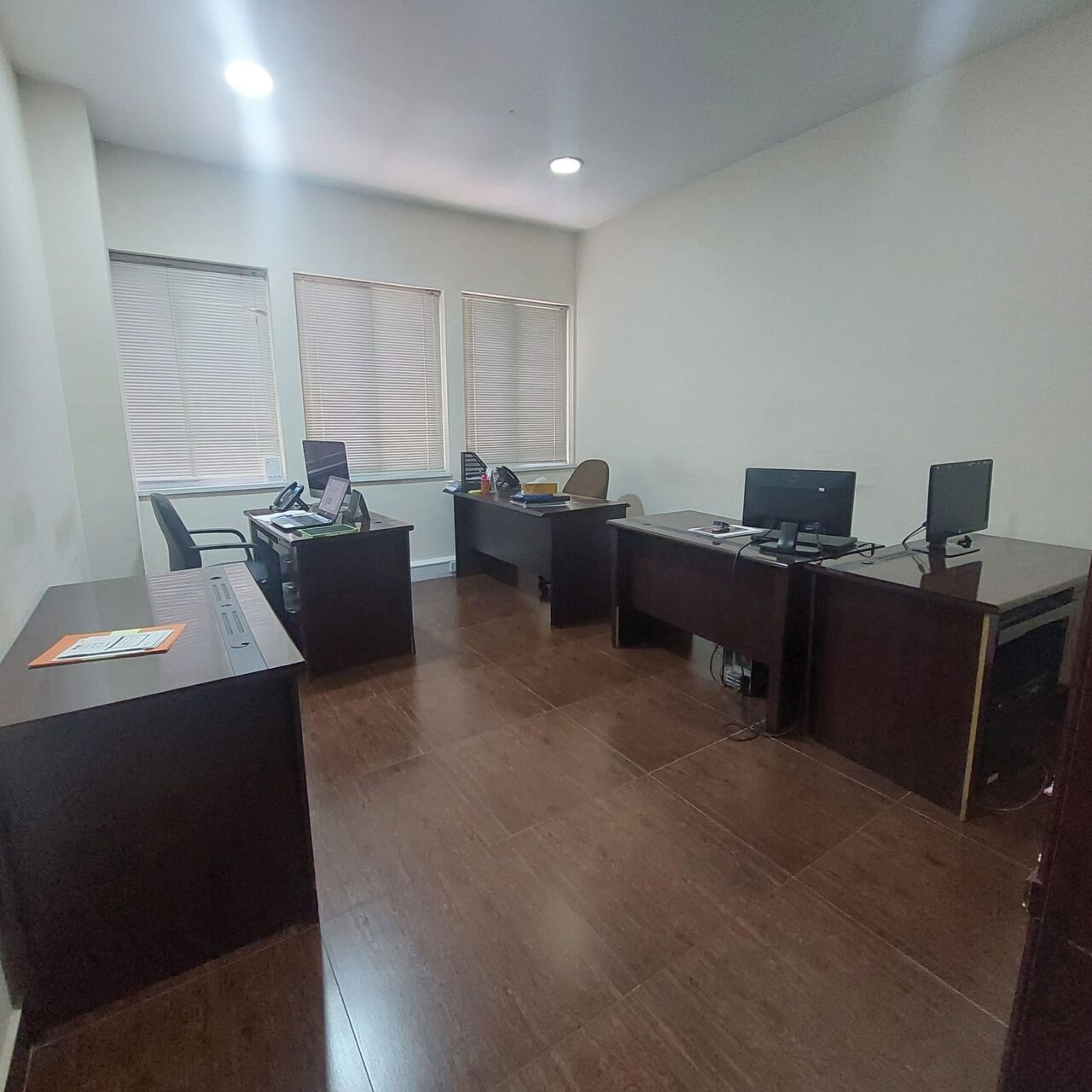 Manama, Furniture, Used Office Furnitures For Sale Starting From 10bd