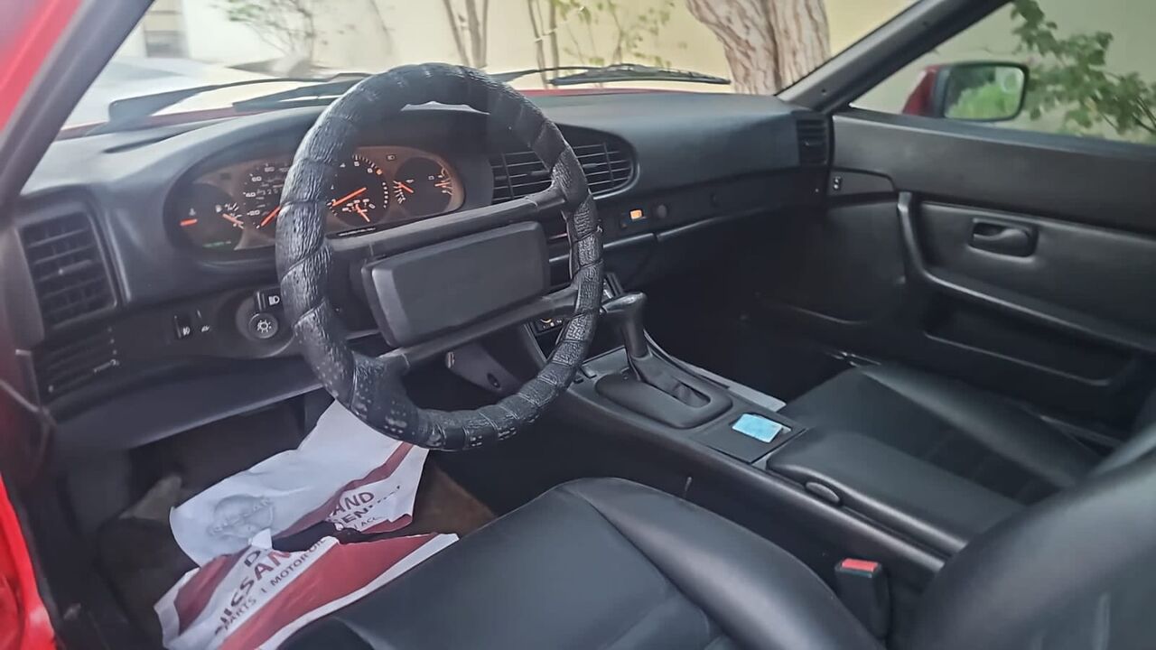 Saar, Vehicles, Cars & Trucks , BHD 5300,  Porsche 944,  1986,  Automatic,  325000 KM,