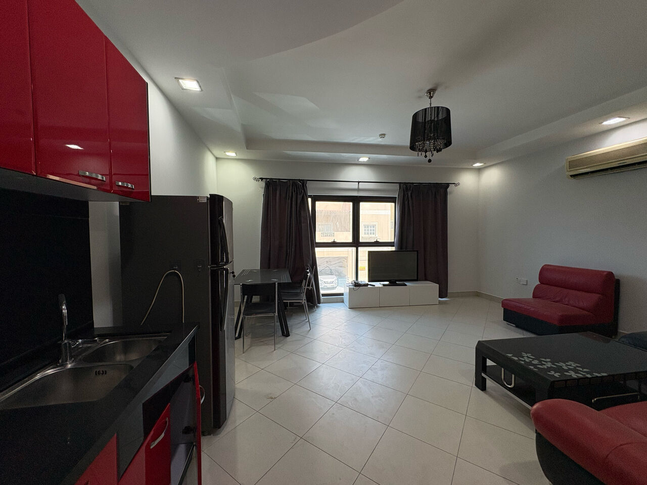 Janabiya, Apartments, Flats, Houses & Villas, BHD 300/month,  2 BR,  Flat For Rent Janabiya