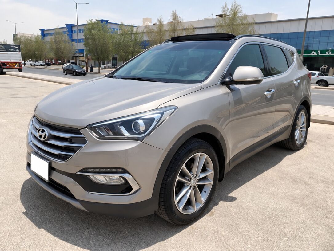Riyadh, Vehicles, Cars & Trucks , SAR 48,  Hyundai Santa Fe,  2018,  Automatic,  196000 KM,    &ndash; For Sale