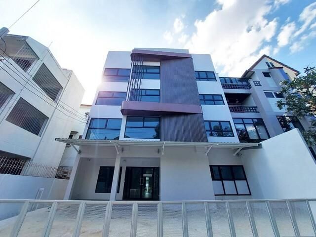 Bangkok, Villas, THB 220000,  73 Sq. Feet,  ให้เช่าสำนักงาน 4 ชั้น 600 ตร.ม. นายเล็ก แ