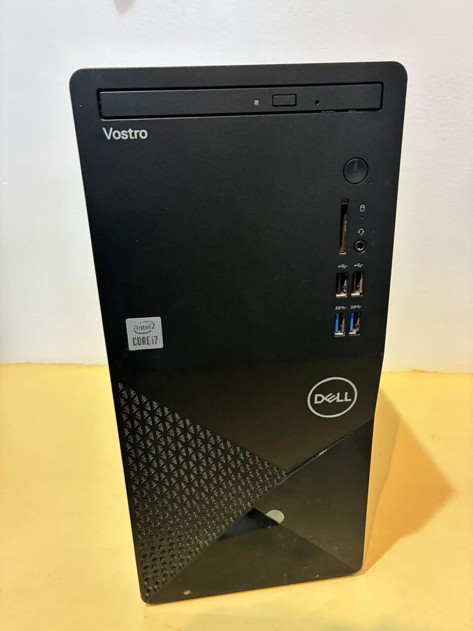 Riyadh, Computers, SAR 001,  💻 **Dell Vostro 3888 Desktop PC – Same Like New**