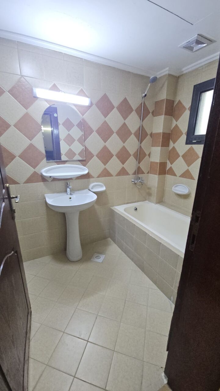 Adliya, Apartments, Flats, Houses & Villas, BHD 300/month,  Furnished,  2 BR,  2 Bedroom Fully Furnished Flat For Rent With Ewa