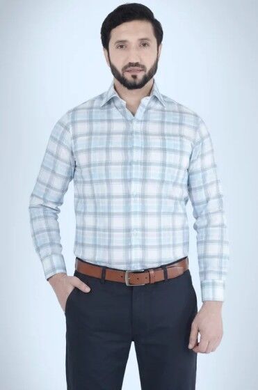 Mumbai, Clothing & Accessories, INR 899,  Regular Fit Full Sleeve Check Shirt For Daily Office Commute