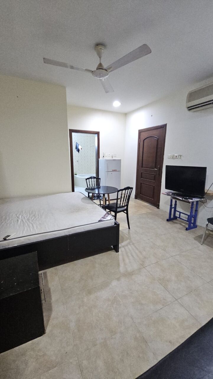 Adliya, Apartments, Flats, Houses & Villas, BHD 180/month,  Furnished,  Studio,  Fully Furnished Studio Flat For Rent With Ewa Unlimited