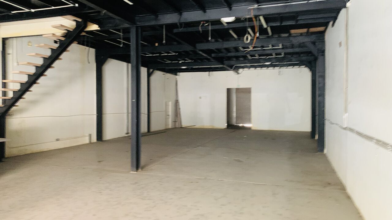Salmabad, Shops, BHD 1500,  700 Sq. Meter,  Salmabad Area Showroom And Workshop Available For Rent