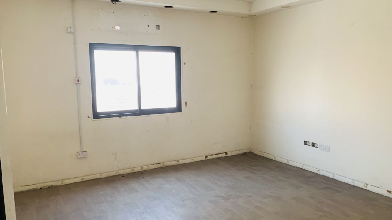 Salmabad, Shops, BHD 1500,  700 Sq. Meter,  Salmabad Area Showroom And Workshop Available For Rent