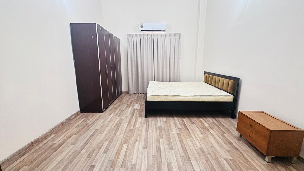 Umm Al Hassam, Apartments, Flats, Houses & Villas, BHD 300/month,  Furnished,  2 BR,  Flat For Rent In Umm AL Hassam Near Kim&rsquo;s Hospital