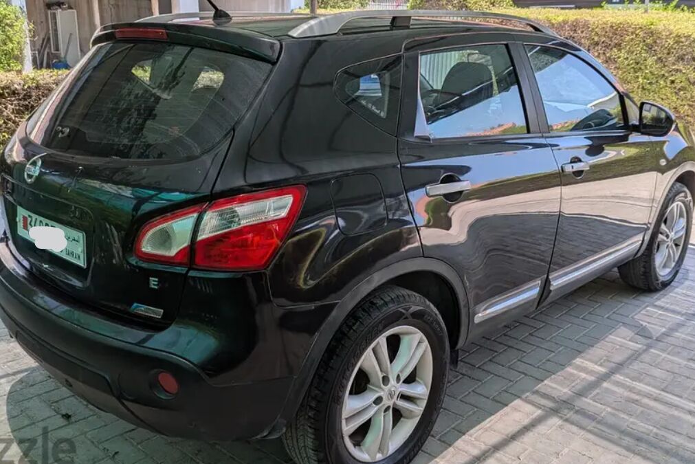 Budaiya, Vehicles, Cars & Trucks , BHD 1900,  Nissan Qashqai,  2011,  Automatic,  90000 KM,   ,
