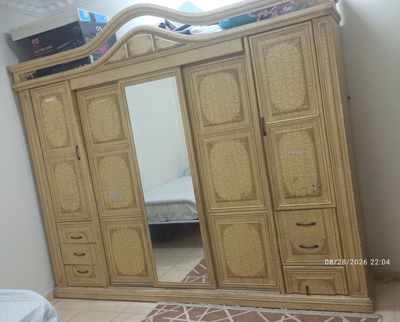 Dammam, Furniture, SAR 300,  Wardobe & Dressing Table