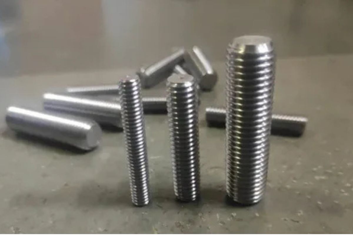 Mumbai, Tools, Threaded Rod 8mm