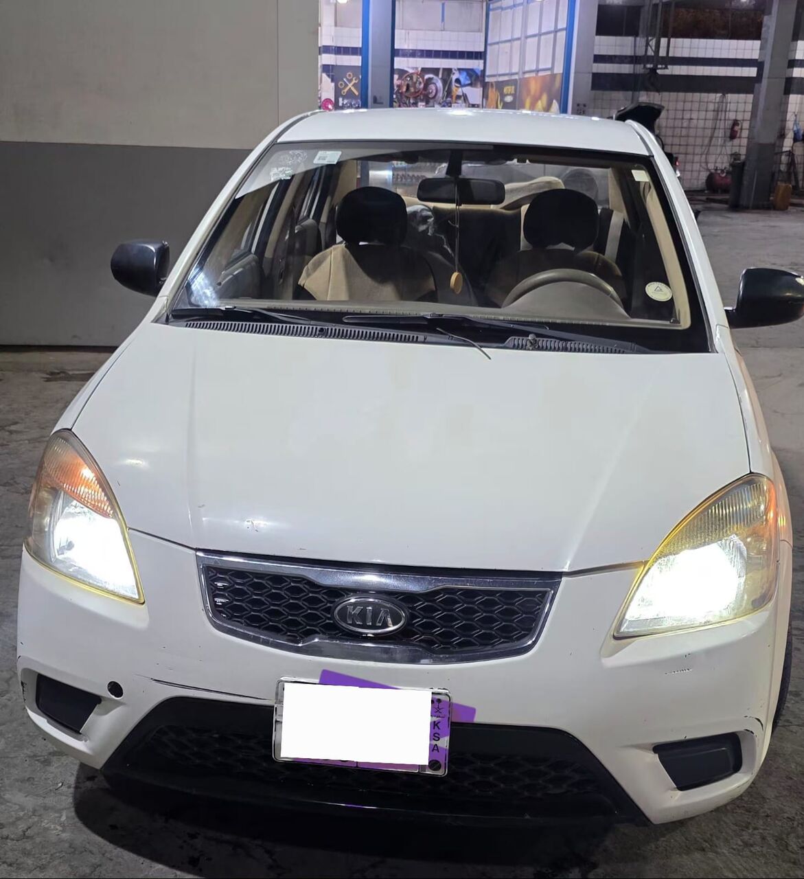 Al Malaz, Vehicles, Cars & Trucks , SAR 16000,  Kia Rio,  2012,  Manual,  300000 KM,    WHITE -  TRANSMISSION