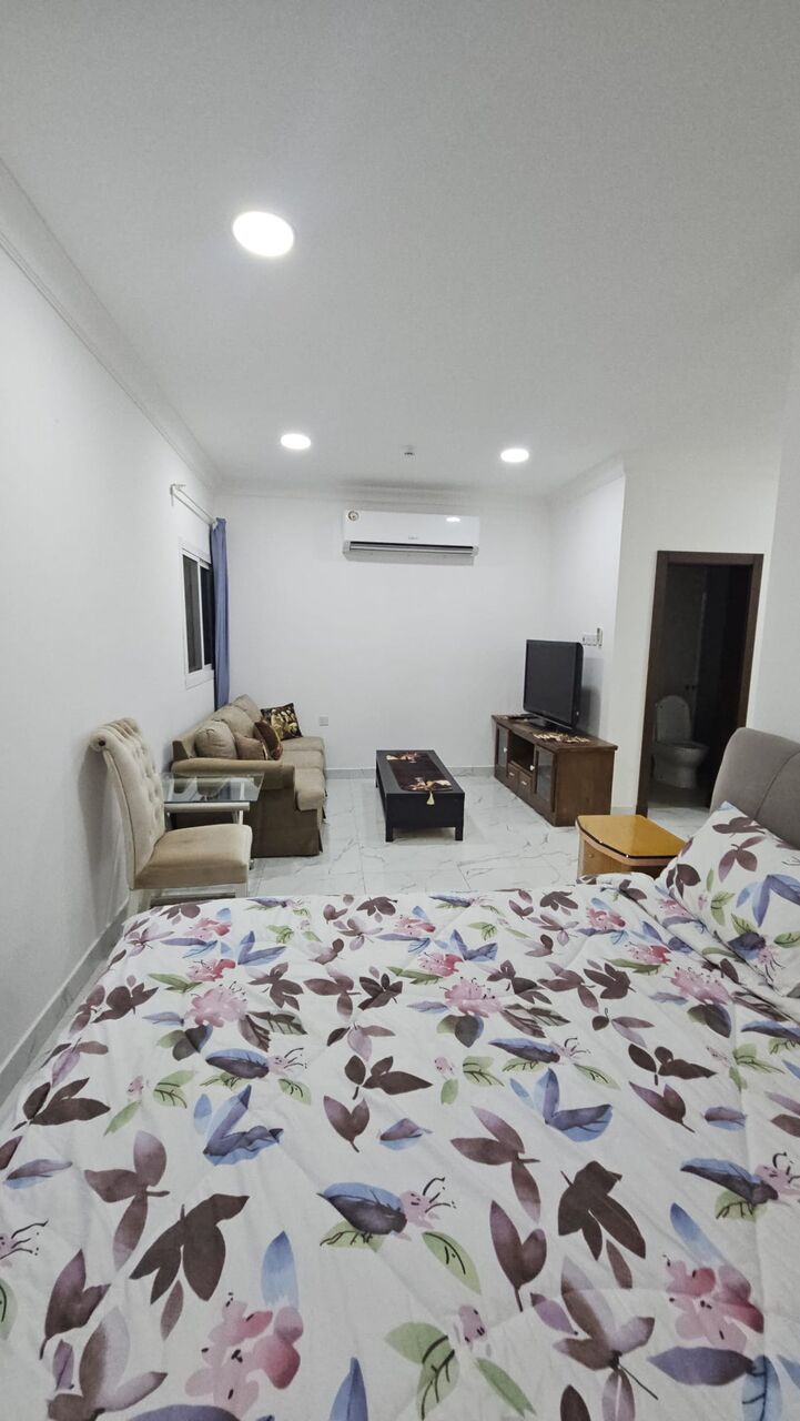 Zinj, Apartments, Flats, Houses & Villas, BHD 200/month,  Furnished,  Studio,  Fully Furnished Studio Flat For Rent With Ewa