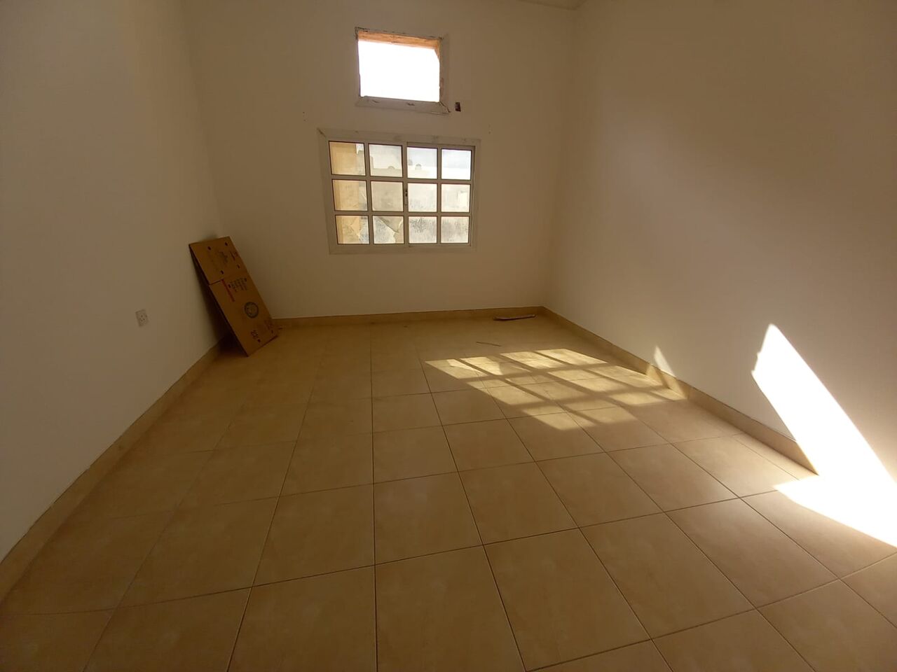 Galali, Apartments, Flats, Houses & Villas, BHD 120/month,  2 BR,  # 2 BEDROOMS,2 BATHROOMS,HALL, KITCHEN,FLAT FOR RENT IN GALALI -120/BD #