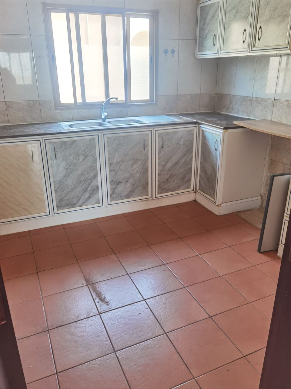 Hidd, Apartments, Flats, Houses & Villas, BHD 170/month,  2 BR,  110 Sq. Meter,  For Rent Modern Flat And Big In Hidd 2 Big Bedroom , 2 Bathr , Hall , Kitchen