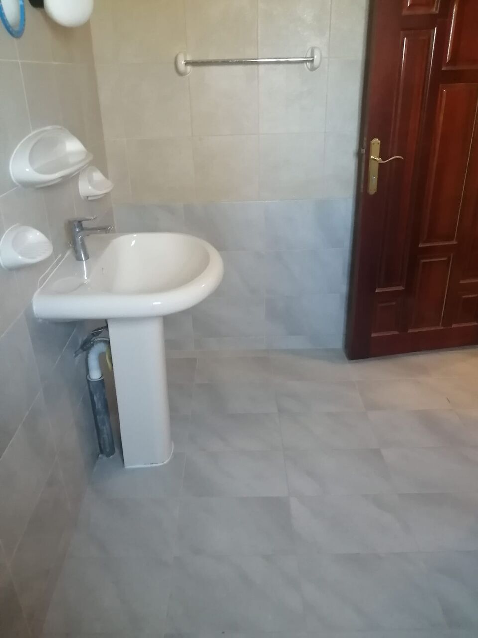 Hidd, Apartments, Flats, Houses & Villas, BHD 125/month,  1 BR,  30 Sq. Meter,  Studio For Rent In Al Hidd Near Dar Al Shiffa M C , 1 Br , Bathr , Kitchen, Ff, 125 Bd