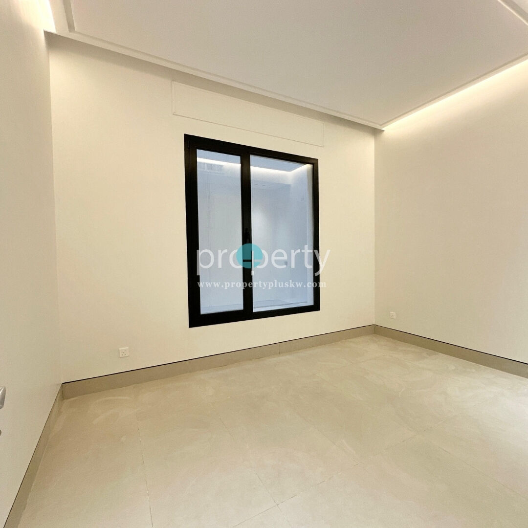 Salmiya, Apartments, Flats, Houses & Villas, KWD 525/month,  3 BR,  Modern 3-Bedroom Basement Apartment For Rent In Salmiya