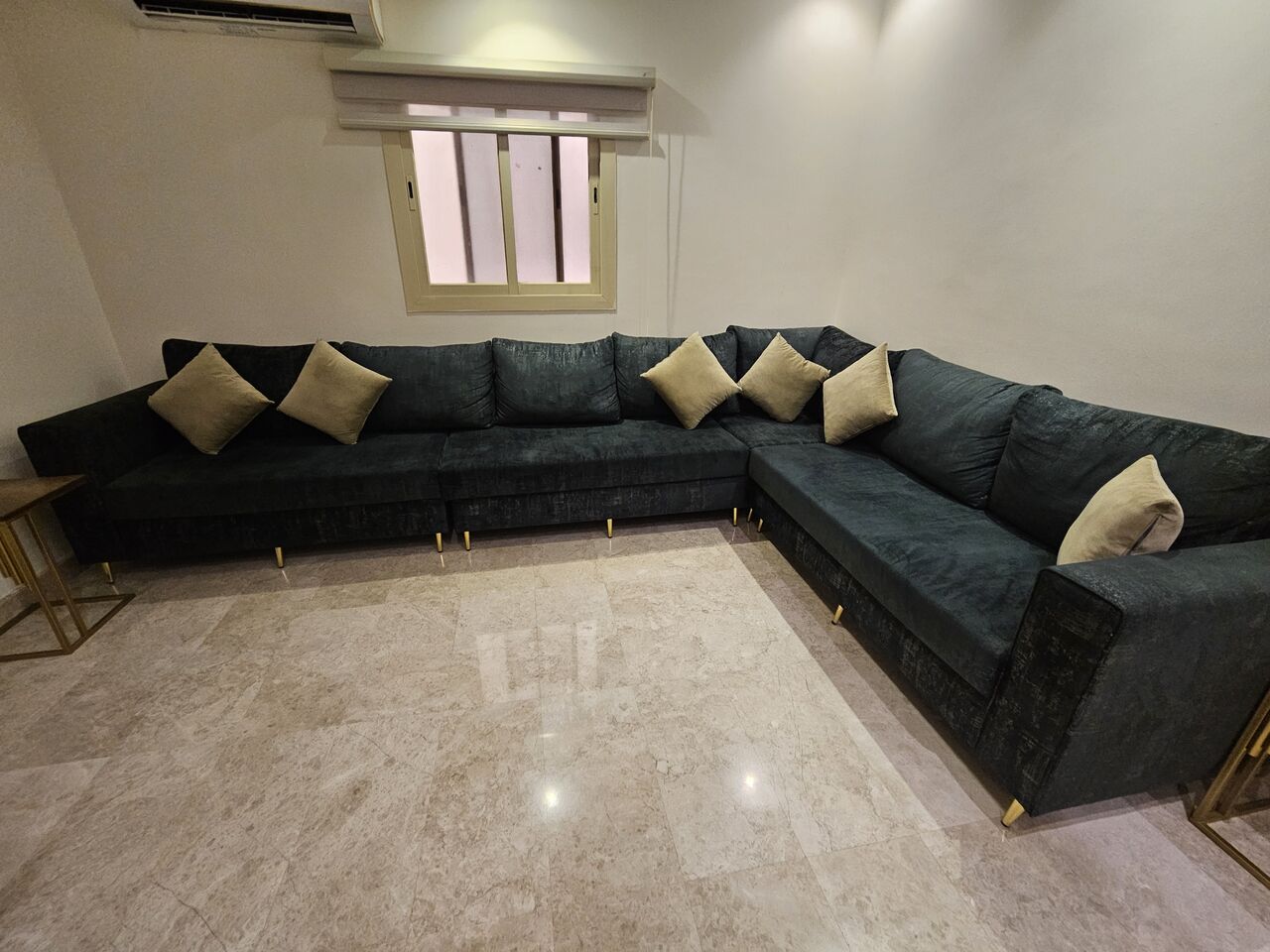Jeddah, Furniture, SAR 2000,  Luxury Royal Green Sofa For Sale In Al Wurood, Jeddah