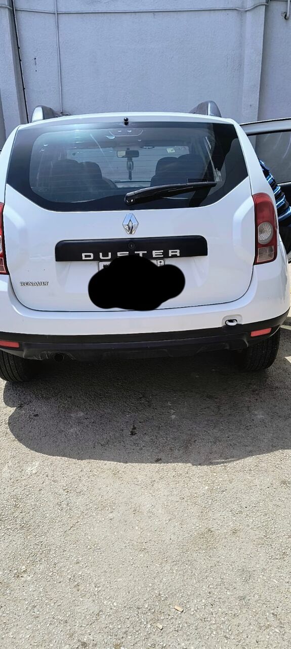 Riyadh, Vehicles, Cars & Trucks , SAR 12000,  Renault Duster,  2014,  Automatic,  235 KM,   Top Condition