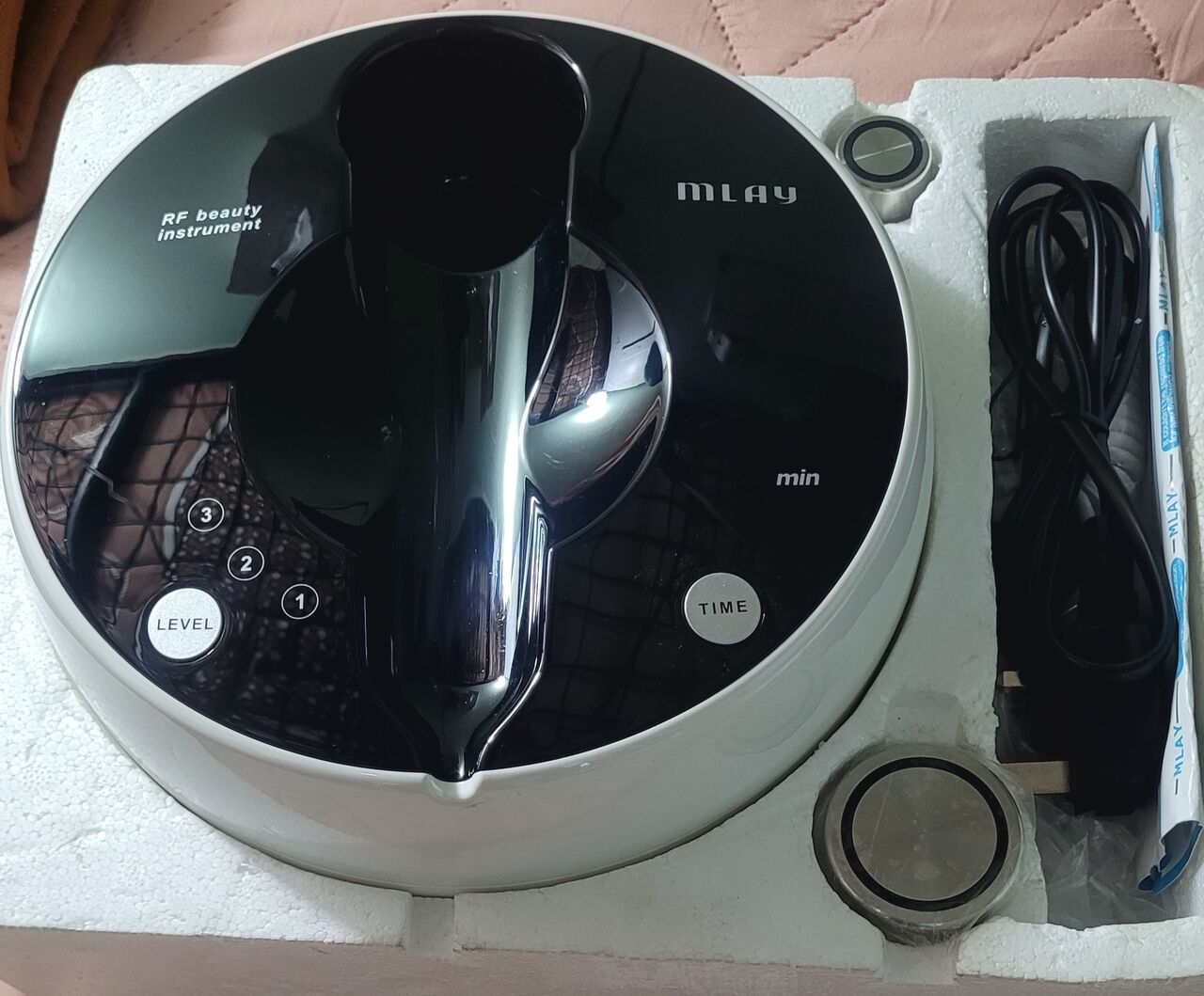 Riyadh, Health & Beauty Items, SAR 650,  I Want To Sell MLAY RF Radio Frequency Facial Beauty Machine