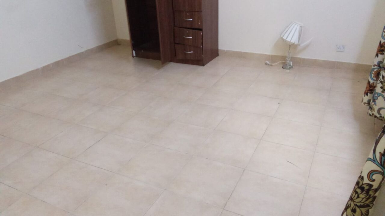 Tubli, Rooms for Rent, BHD 125/month,  Furnished,  Big Flat BD 125 Rent Room With AC & Curtain For Indian Or Sri Lankan Family Or Bachelor