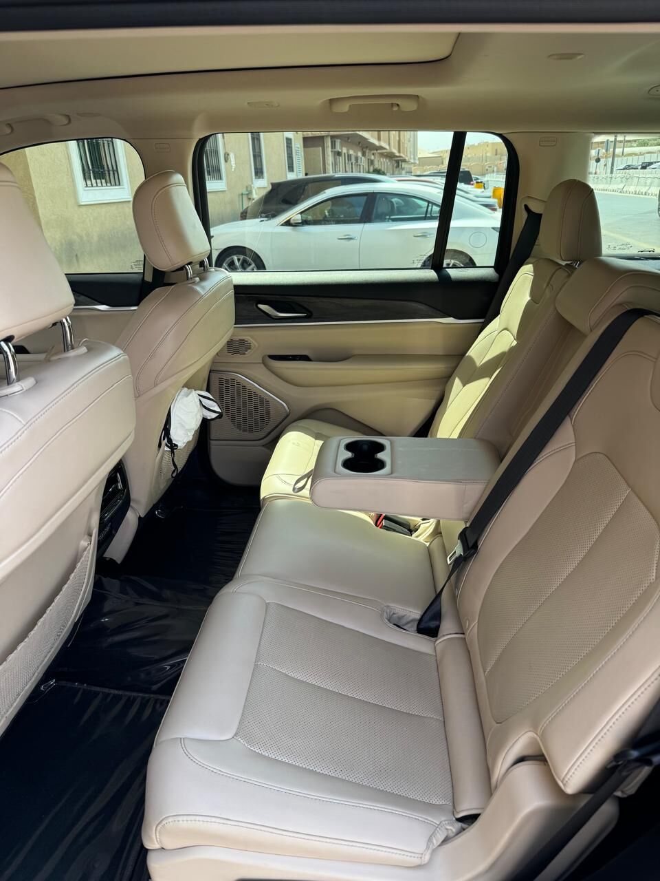 Riyadh, Vehicle Lease Transfer, SAR 10000,  2022 Jeep Grand Cherokee, For Sale Or Lease Transfer In Excellent Condition