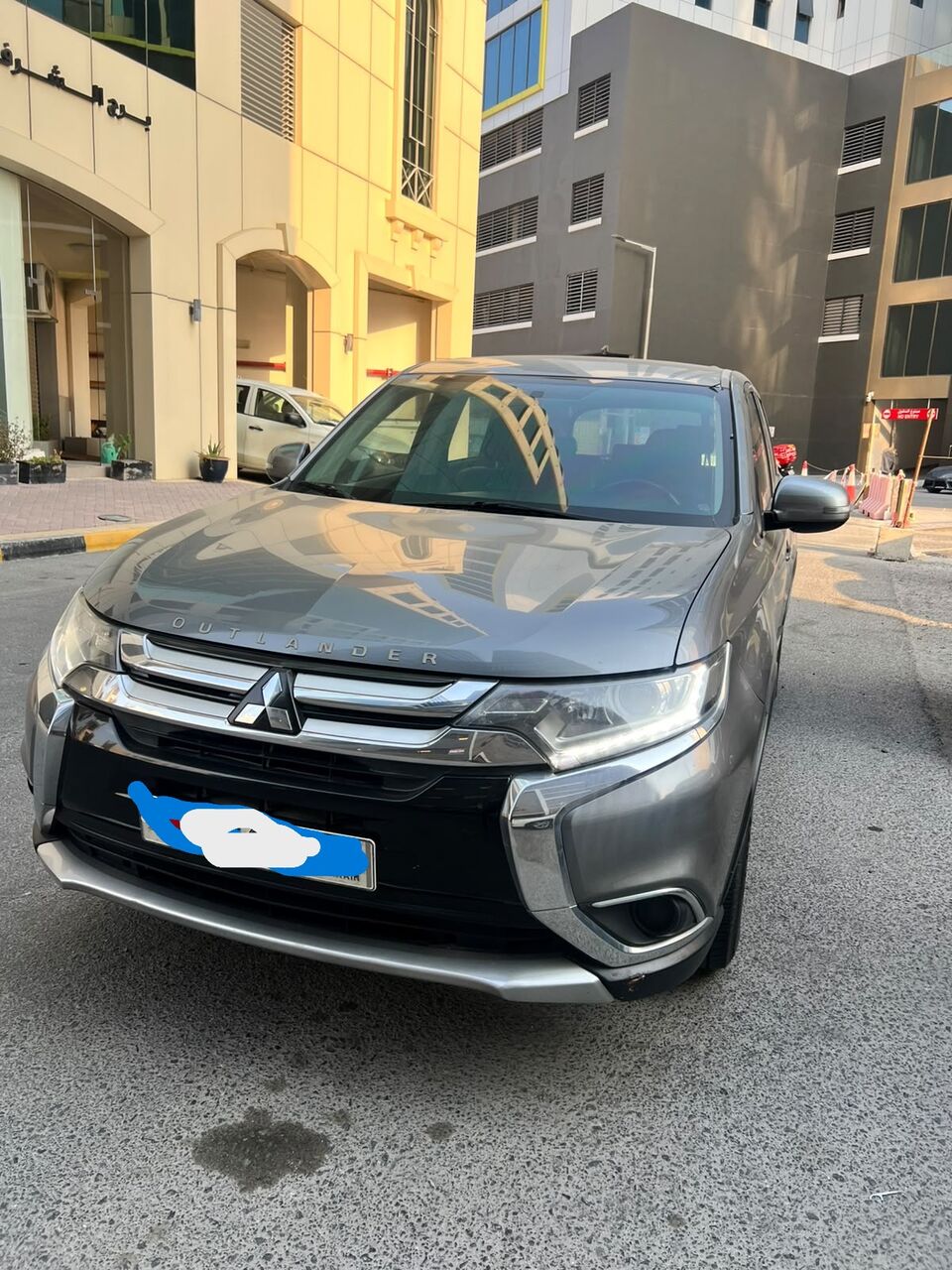Manama, Vehicles, Cars & Trucks , BHD 4200,  Mitsubishi Outlander,  2018,  Automatic,  97000 KM,   Outlander