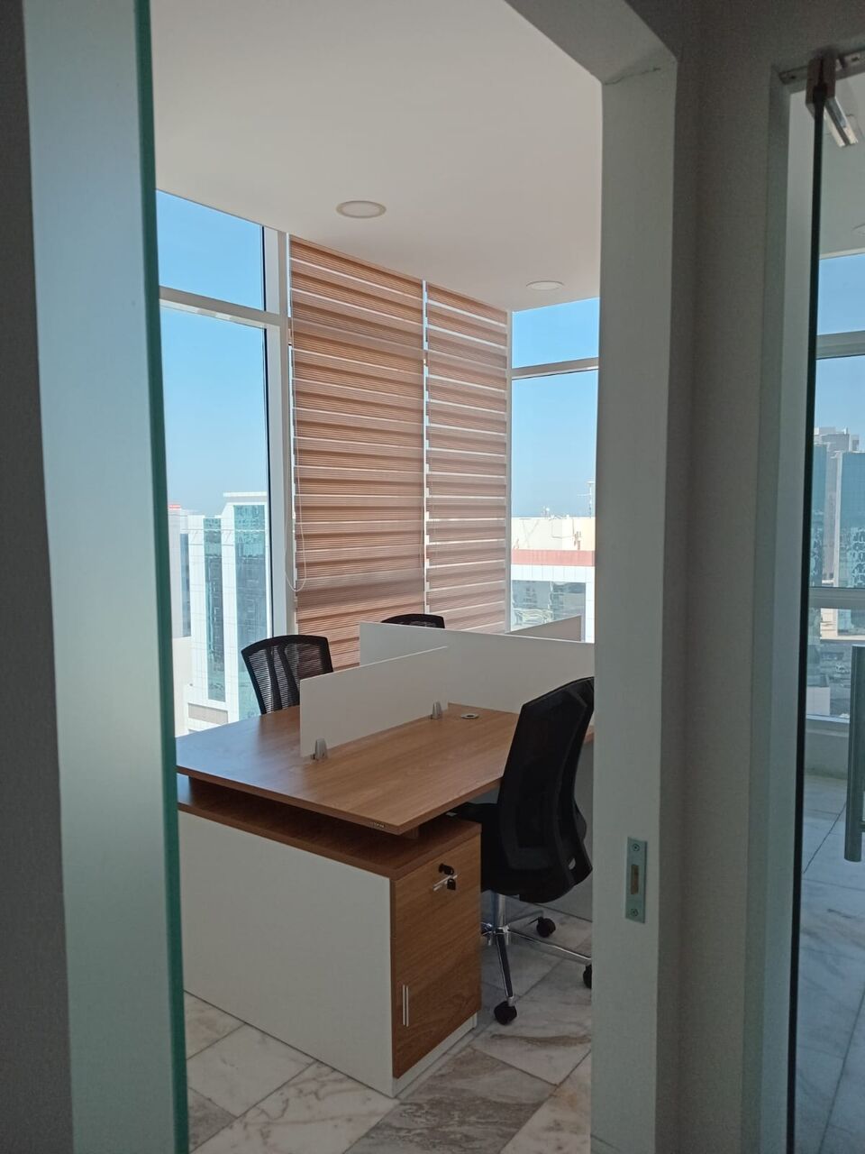 Al Seef, Offices, BHD 600,  92 Sq. Meter,  LUXURY FURNISHED OFFICE FOR RENT IN SEEF