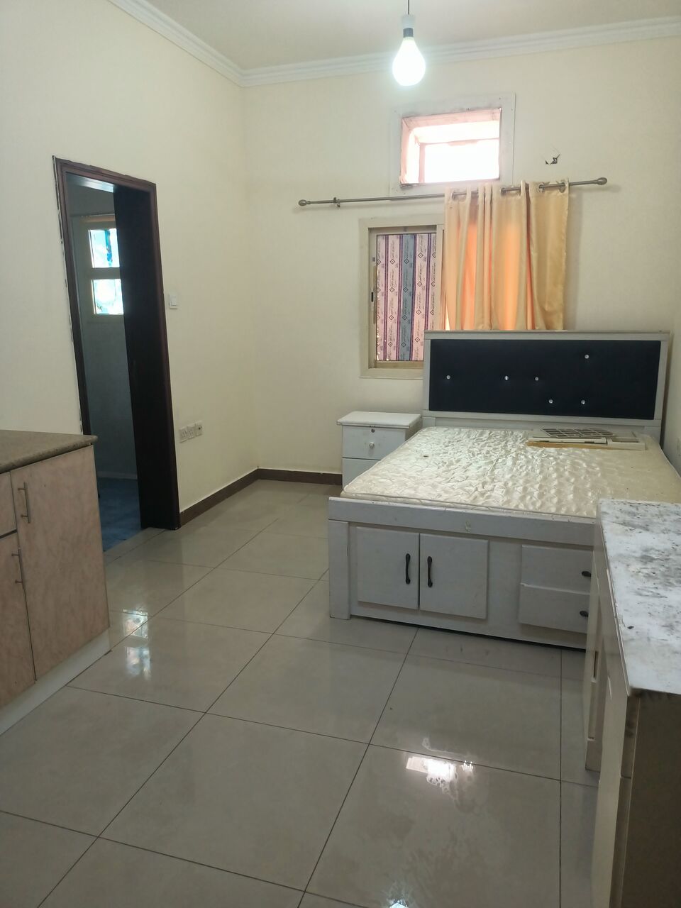 Gudaibiya, Apartments, Flats, Houses & Villas, BHD 130/month,  1 BR,  Furnished 1 Bedroom For Rent In Gudaibiya With Electricity