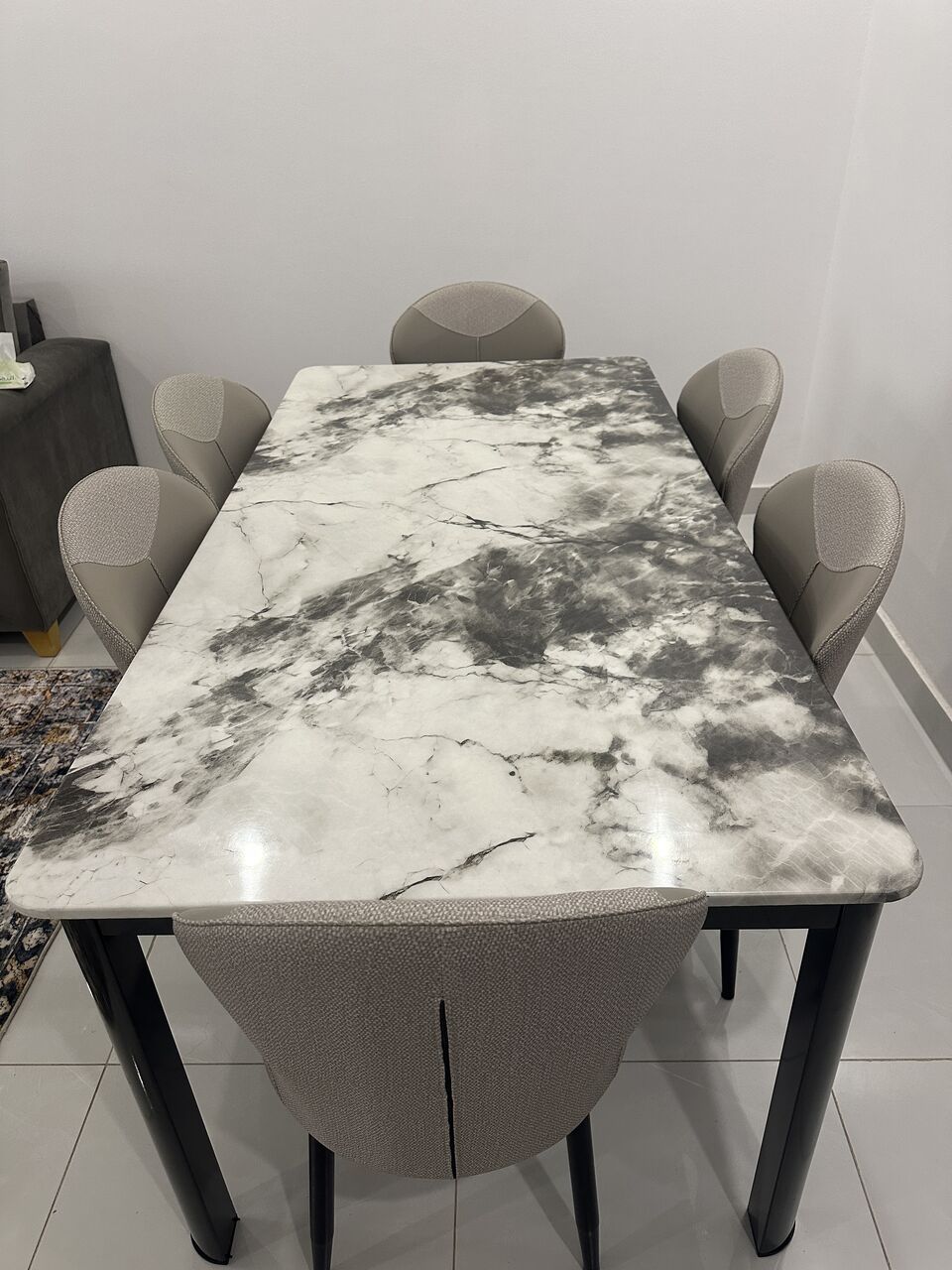 Madinah, Furniture, SAR 750,  6 Seater Dining Table