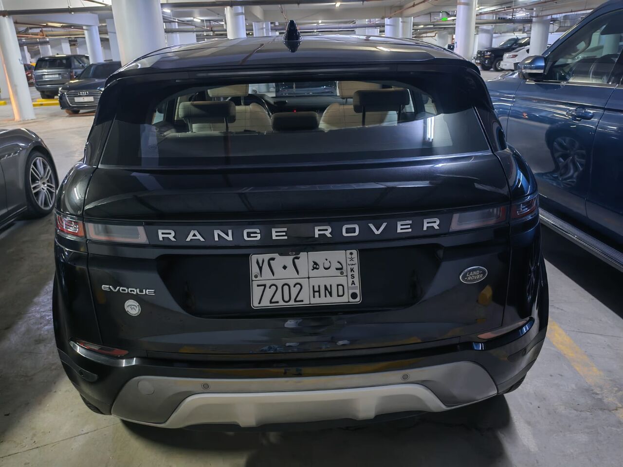 Riyadh, Vehicles, Cars & Trucks , SAR 120000,  Range Rover Evoque,  2021,  Automatic,  124250 KM,