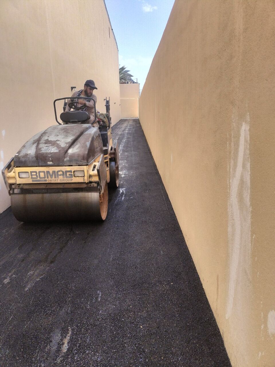 Riyadh, Construction, Working Of Asphalt