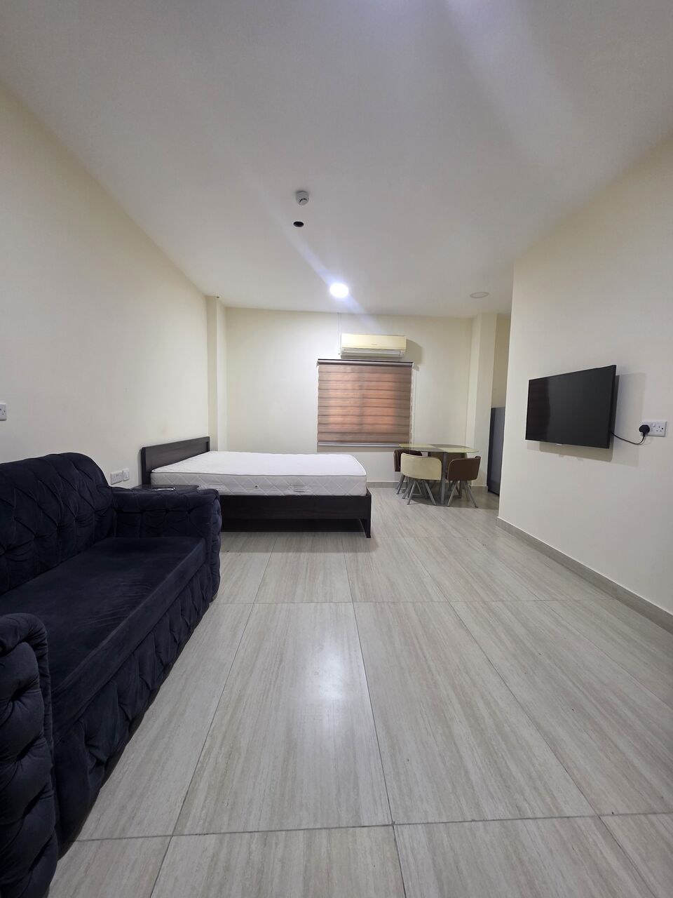 Hoora, Apartments, Flats, Houses & Villas, BHD 180/month,  Furnished,  Studio,  - Very Neet & Clean Fully Furnished Spacious Studio Flat With Unlimited Ewa @180/BD In Hoo