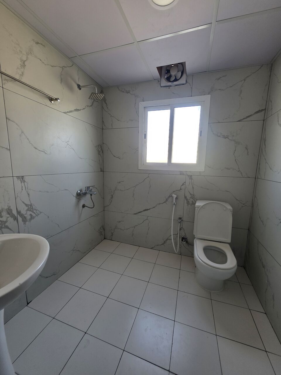 Hoora, Apartments, Flats, Houses & Villas, BHD 180/month,  Furnished,  Studio,  - Very Neet & Clean Fully Furnished Spacious Studio Flat With Unlimited Ewa @180/BD In Hoo