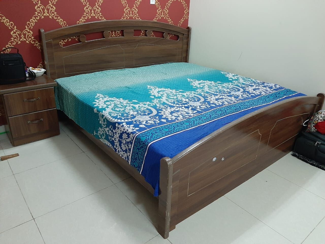 Dammam, Furniture, SAR 1200,  King Size Bed, Wardrobes, Sofa And Steel Beds For Urgent Sale