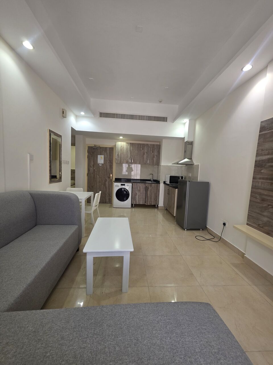 Hoora, Apartments, Flats, Houses & Villas, BHD 260/month,  Furnished,  2 BR,  - Very Neet & Clean Fully Furnished 2 BHK Flat With Ewa @260/BD In Hoo