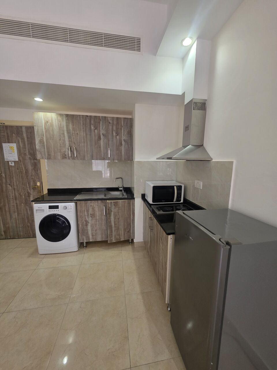 Hoora, Apartments, Flats, Houses & Villas, BHD 260/month,  Furnished,  2 BR,  - Very Neet & Clean Fully Furnished 2 BHK Flat With Ewa @260/BD In Hoo