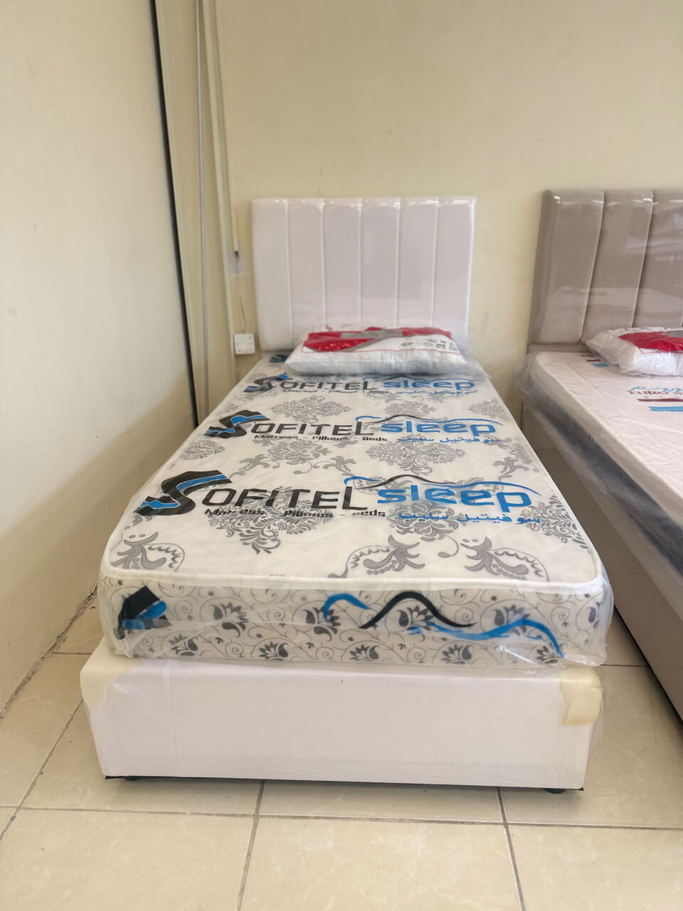Jeddah, Furniture, SAR 5,  Luxury Comfortable Beds And Mattresses Are Available For Sale With Best Quality At Low Pri