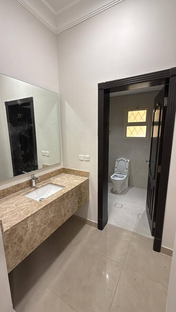Dammam, Apartments, Flats, Houses & Villas, SAR 90000/year,  6 BR,  Villa For Rent