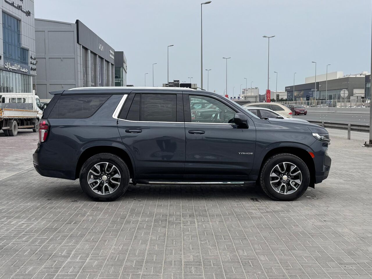 Manama, Vehicles, Cars & Trucks , BHD 9500,  Chevrolet Tahoe LT,  2021,  Automatic,  158500 KM,    (Grey)