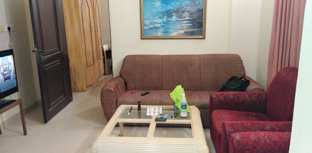 Salmaniya, Apartments, Flats, Houses & Villas, BHD 185/month,  Furnished,  1 BR,  Salmaniya: Villa Downstairs Fully Furnished Flat With 1 Bedroom, Hall, Kitchen, 1 Bathroom