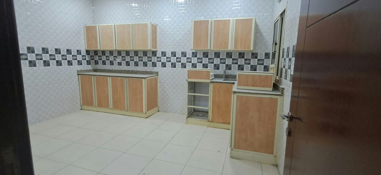 East Riffa, Staff Accommodation, BHD 2000,  500 Sq. Meter,  STAFF ACCOMMODATION &ndash; EAST RIFFA NEAR MONTAREAL MOTORS | 10 × 3-BEDROOM FLATS | BD 2,000