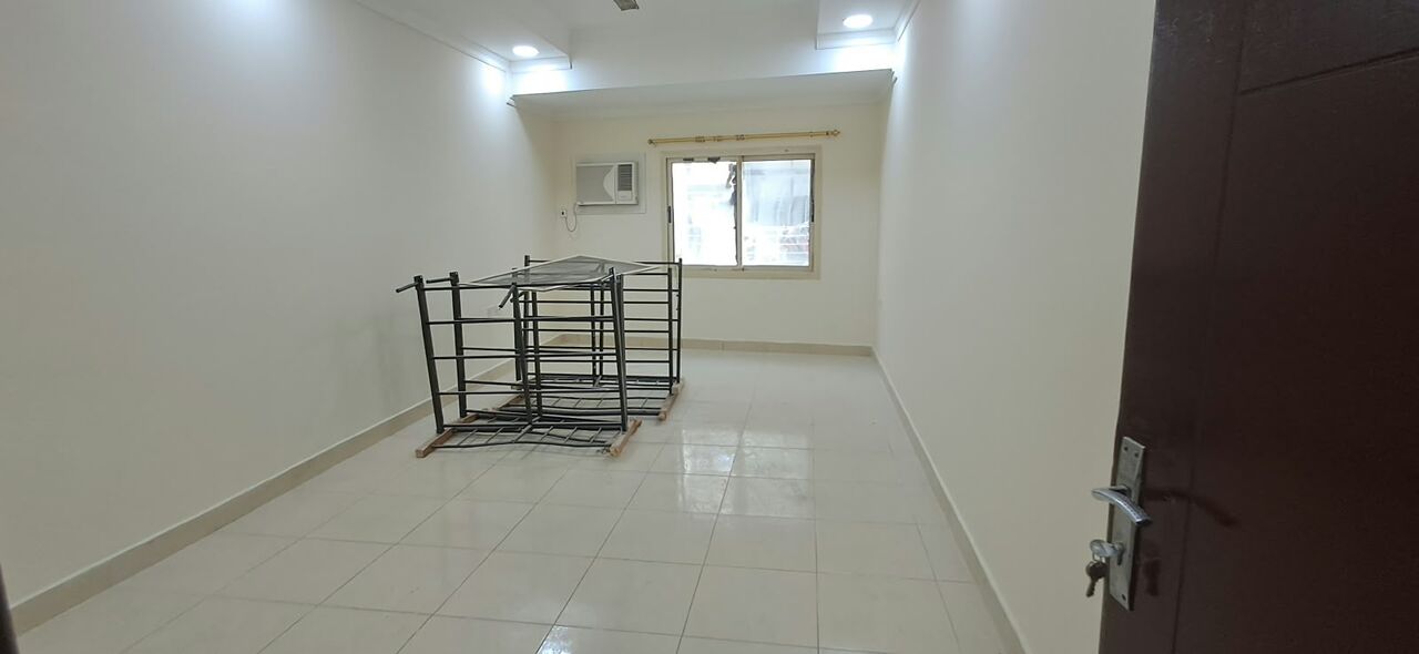 East Riffa, Staff Accommodation, BHD 2000,  500 Sq. Meter,  STAFF ACCOMMODATION &ndash; EAST RIFFA NEAR MONTAREAL MOTORS | 10 × 3-BEDROOM FLATS | BD 2,000