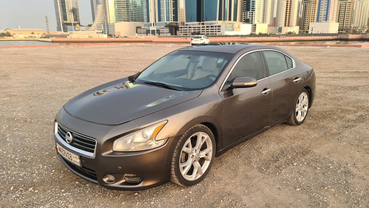 Juffair, Vehicles, Cars & Trucks , BHD 1350,  Nissan Maxima,  2012,  Automatic,  151000 KM,    Instalments Option Available