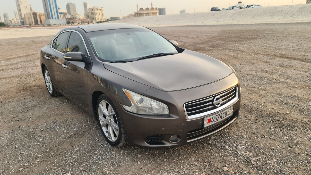 Juffair, Vehicles, Cars & Trucks , BHD 1350,  Nissan Maxima,  2012,  Automatic,  151000 KM,    Instalments Option Available