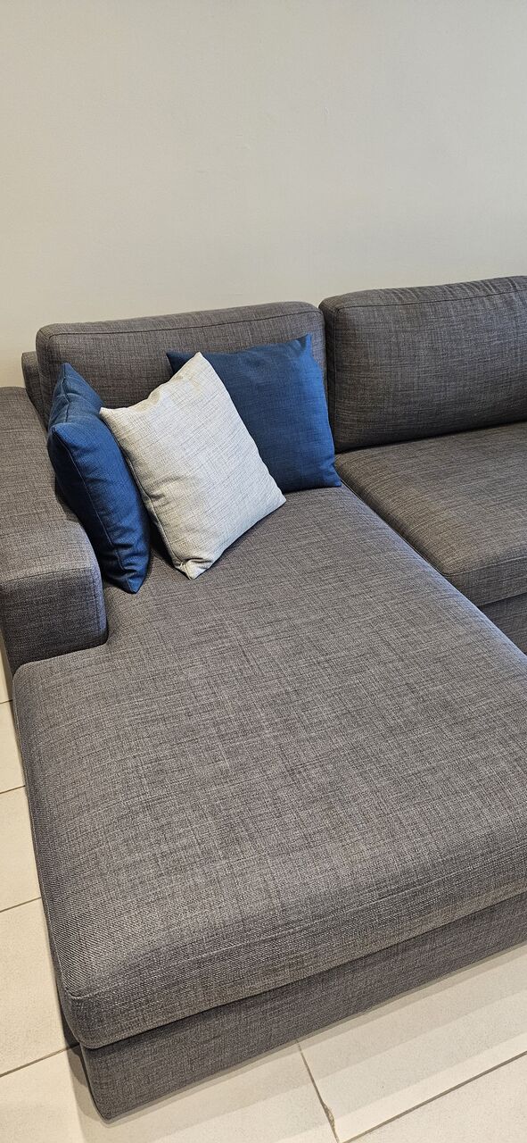 Al Dana, Furniture, SAR 2000,  🛋️ Eterno 3-Seater Sofa With Left Chaise – Excellent Condition