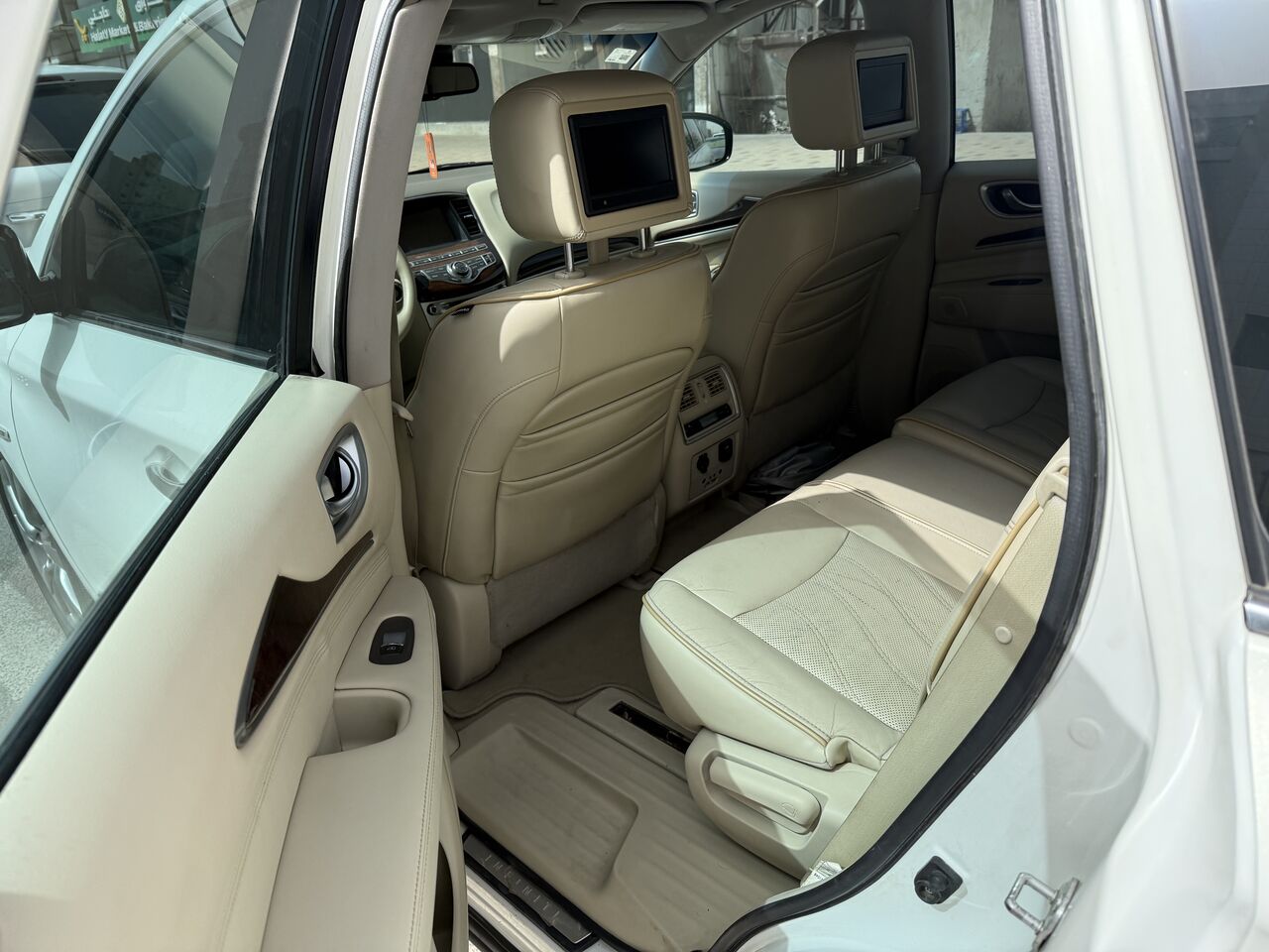 Olaya, Vehicles, Cars & Trucks , SAR 38000,  Infiniti QX60,  2014,  Automatic,  155000 KM,   2nd Owner 7seaters Low Usage