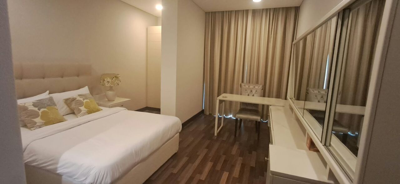 Al Seef, Apartments, Flats, Houses & Villas, BHD 1200/month,  Furnished,  3 BR,  250 Sq. Meter,  DUXURY FULLY FURNISHED 3-BEDROOM DUPLEX &ndash; REEF ISLAND | PRIVATE ENTRANCE | GYM & SWIMMING